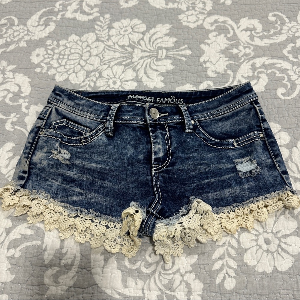 Almost Famous Jean shorts size 5